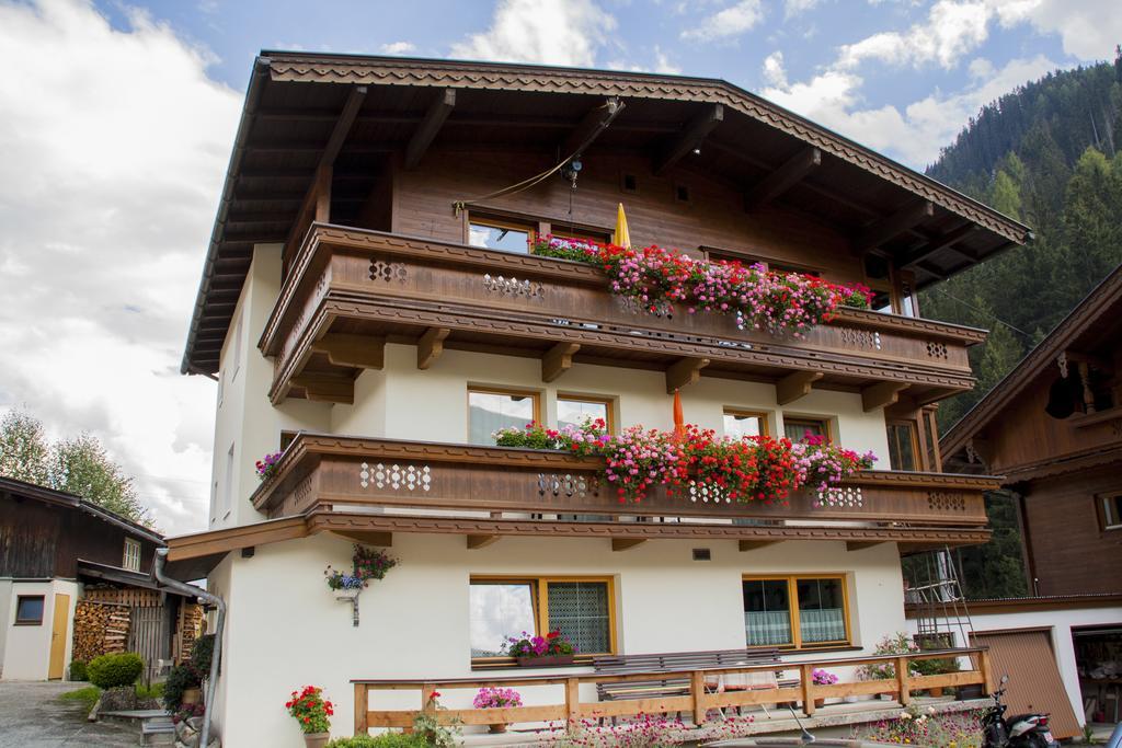 Haus Martina Apartment Tux Exterior photo